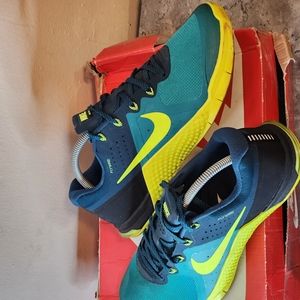 Nike metcom 2 running shoes size 9